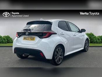Used Toyota Yaris 2023 for sale - 75453604: Photo