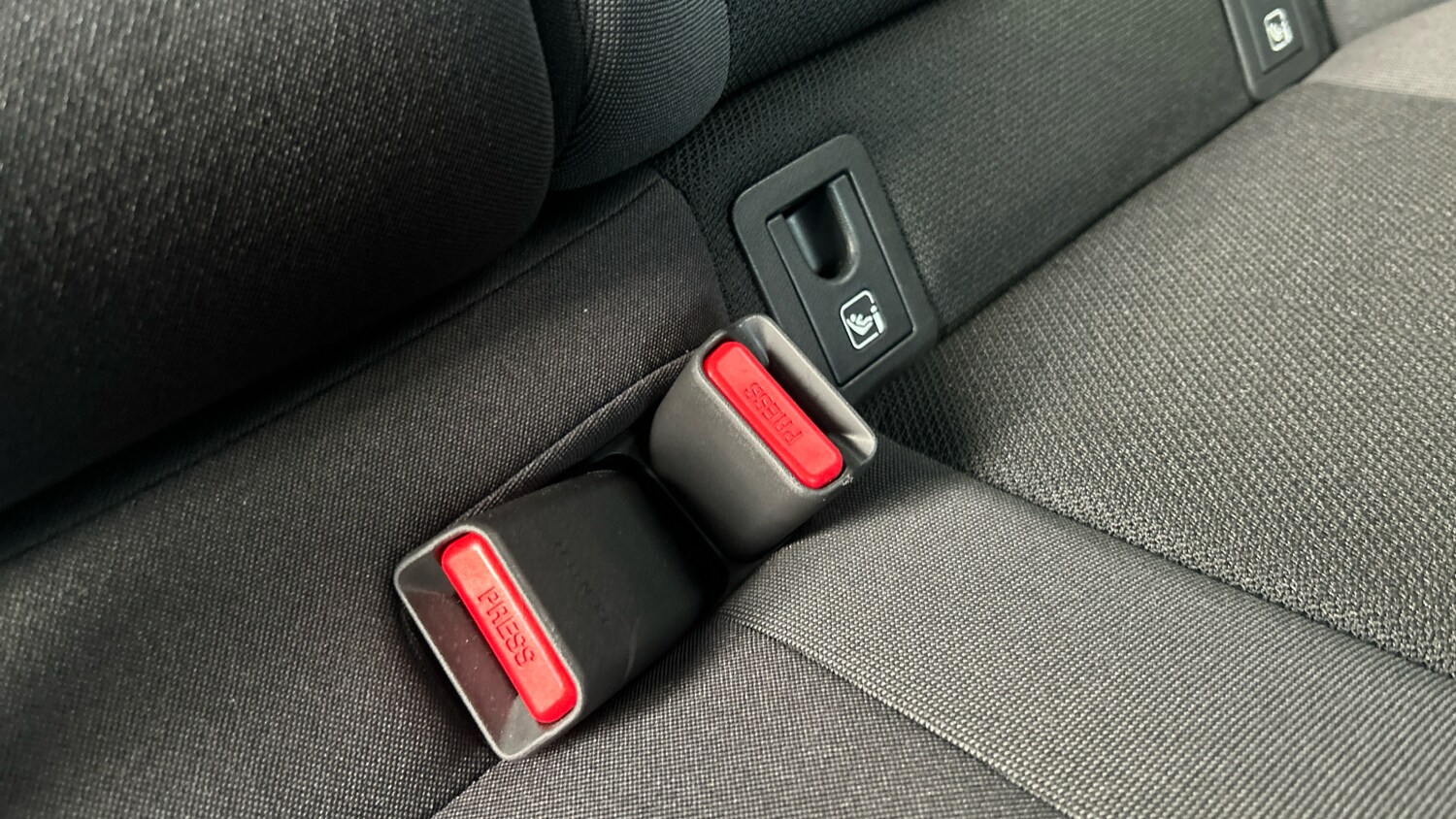 Used Toyota C-HR 2025 for sale - 76830539: Photo 27