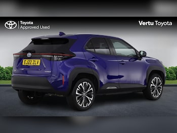 Used Toyota Yaris Cross 2022 for sale - 79379345: Photo