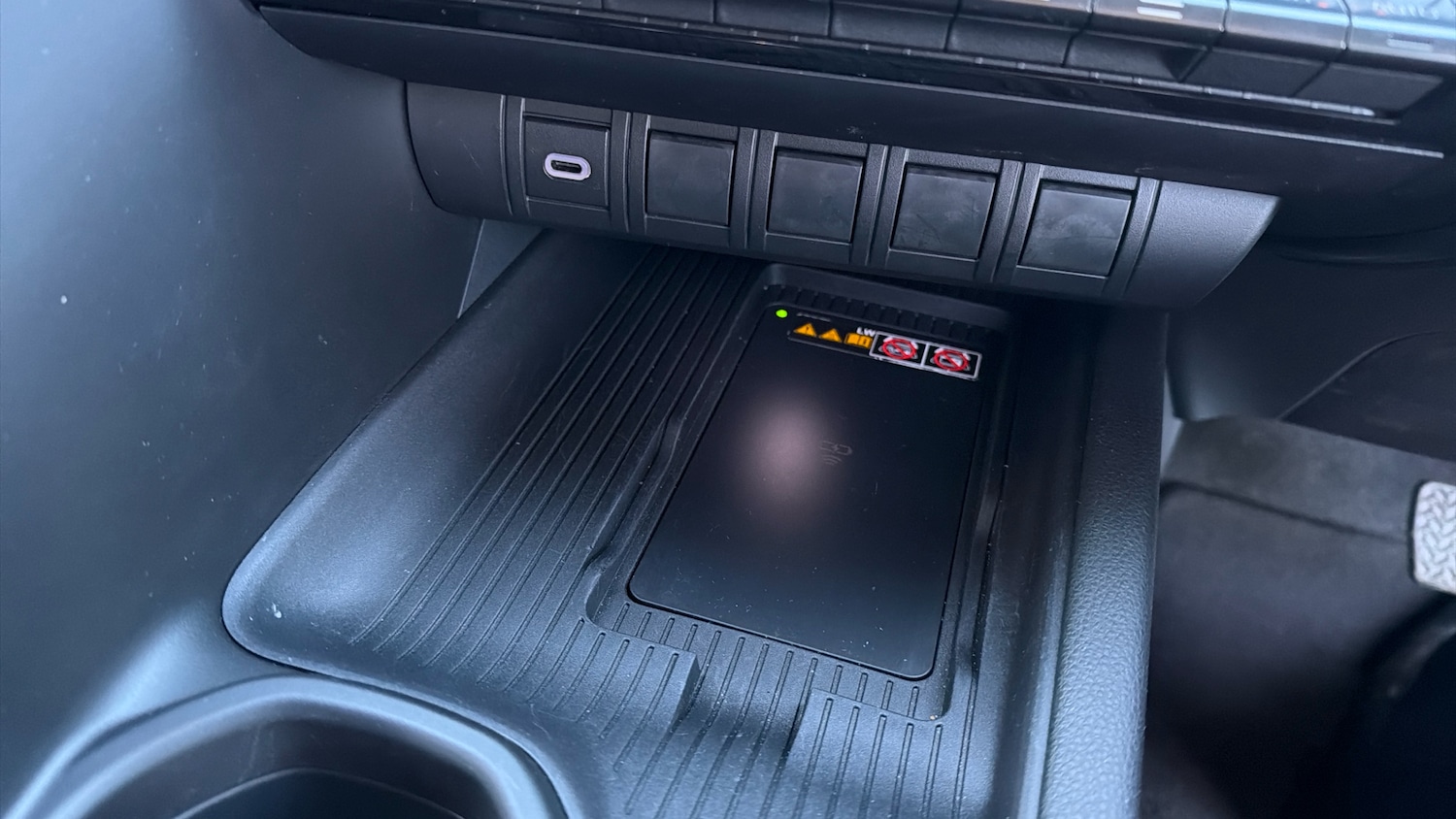 Used Toyota C-HR 2025 for sale - 76963187: Photo 36