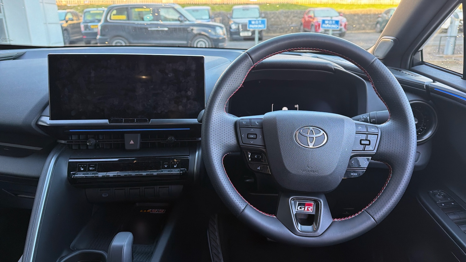 Used Toyota C-HR 2025 for sale - 76963187: Photo 6
