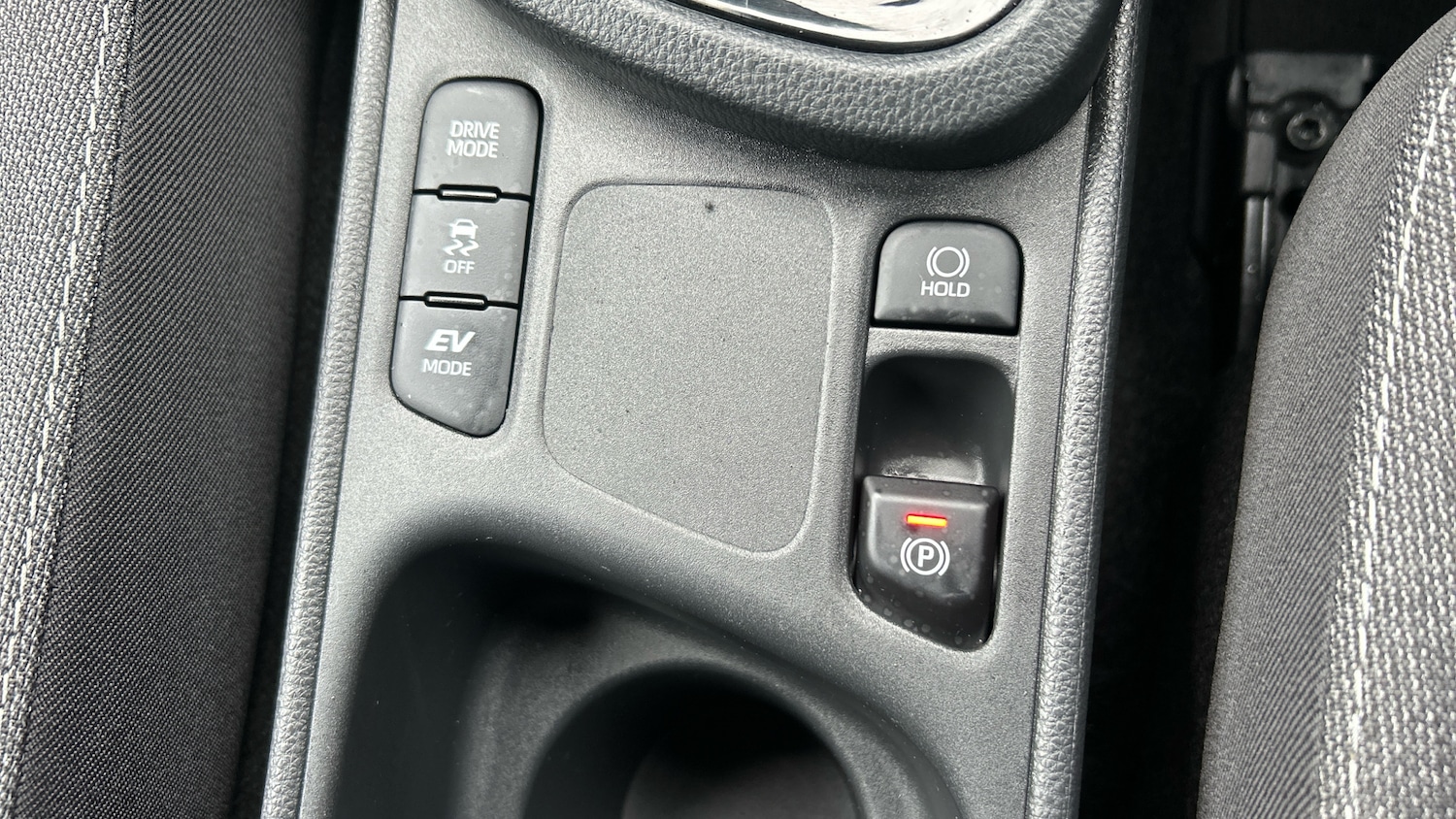 Used Toyota Yaris Cross 2025 for sale - 76157742: Photo 41