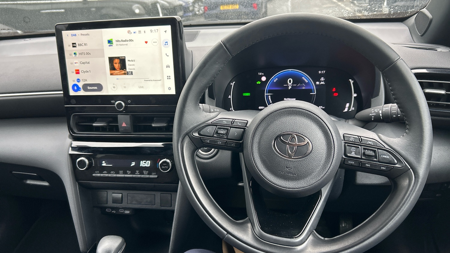 Used Toyota Yaris Cross 2025 for sale - 76157742: Photo 5