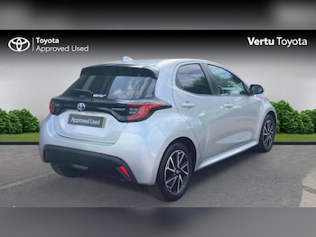Used Toyota Yaris 2021 for sale - 78961926: Photo
