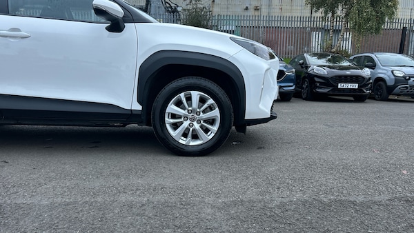 Used Toyota Yaris Cross 2023 for sale - 76287813: Photo 18