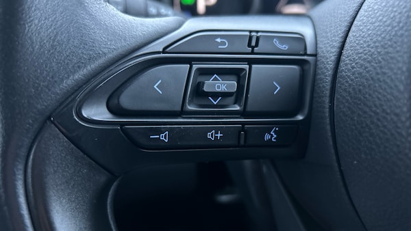 Used Toyota Yaris Cross 2023 for sale - 76287813: Photo 25