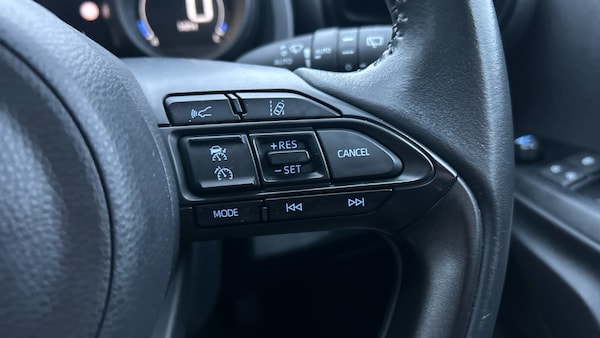 Used Toyota Yaris Cross 2023 for sale - 76287813: Photo 26