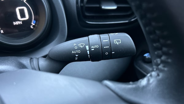 Used Toyota Yaris Cross 2023 for sale - 76287813: Photo 27
