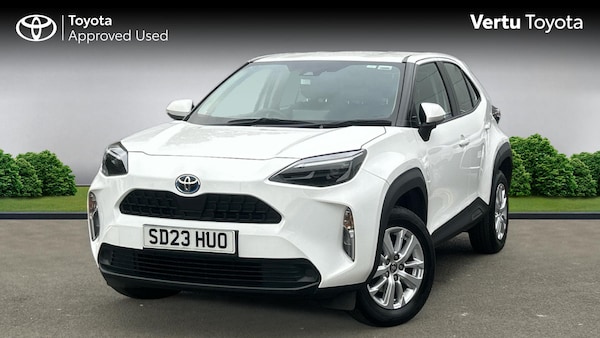 Used Toyota Yaris Cross 2023 for sale - 76287813: Photo 3