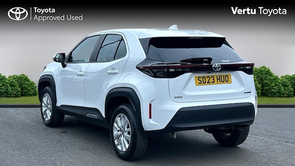 Used Toyota Yaris Cross 2023 for sale - 76287813: Photo 4