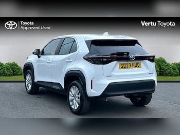 Used Toyota Yaris Cross 2023 for sale - 76287813: Photo 4