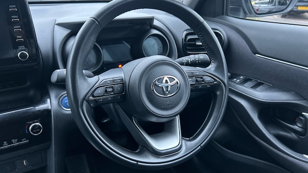 Used Toyota Yaris Cross 2023 for sale - 76287813: Photo 8