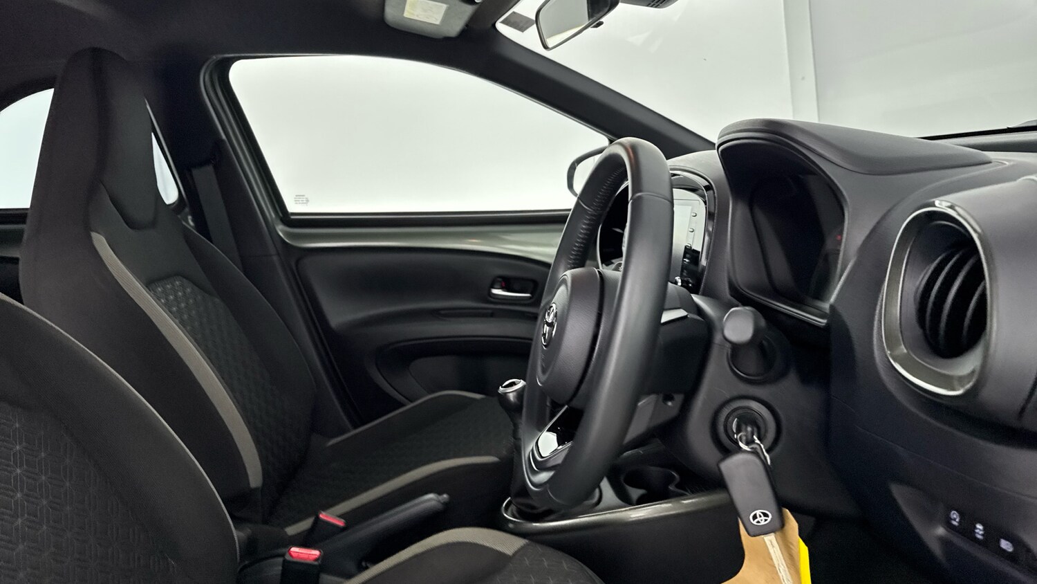 Used Toyota Aygo X 2023 for sale - 78108133: Photo 11