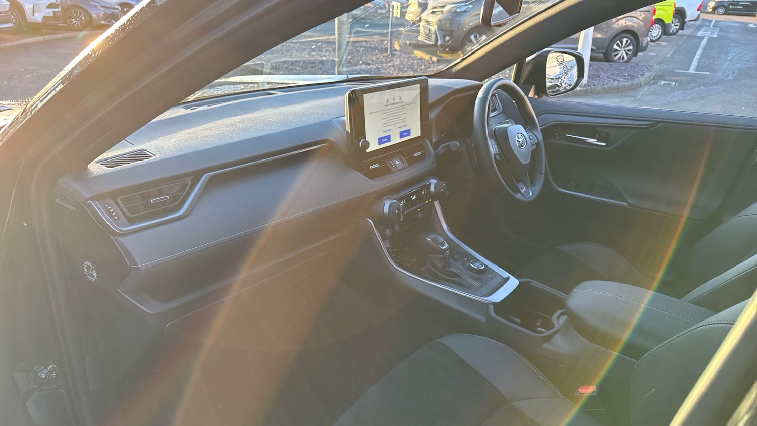 Used Toyota RAV4 2025 for sale - 77125006: Photo 10