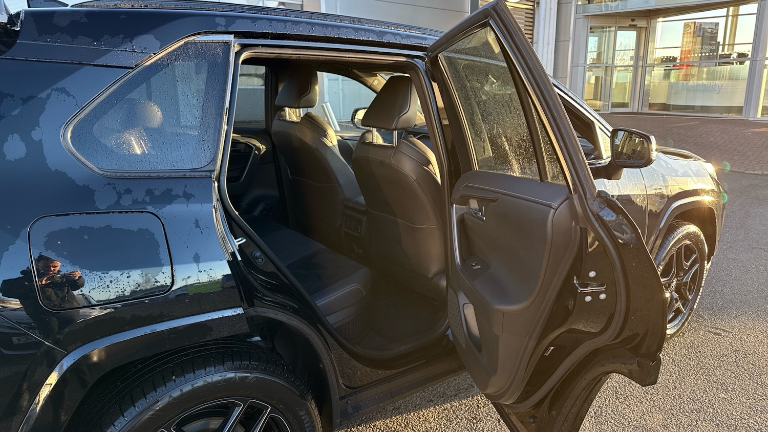 Used Toyota RAV4 2025 for sale - 77125006: Photo 12