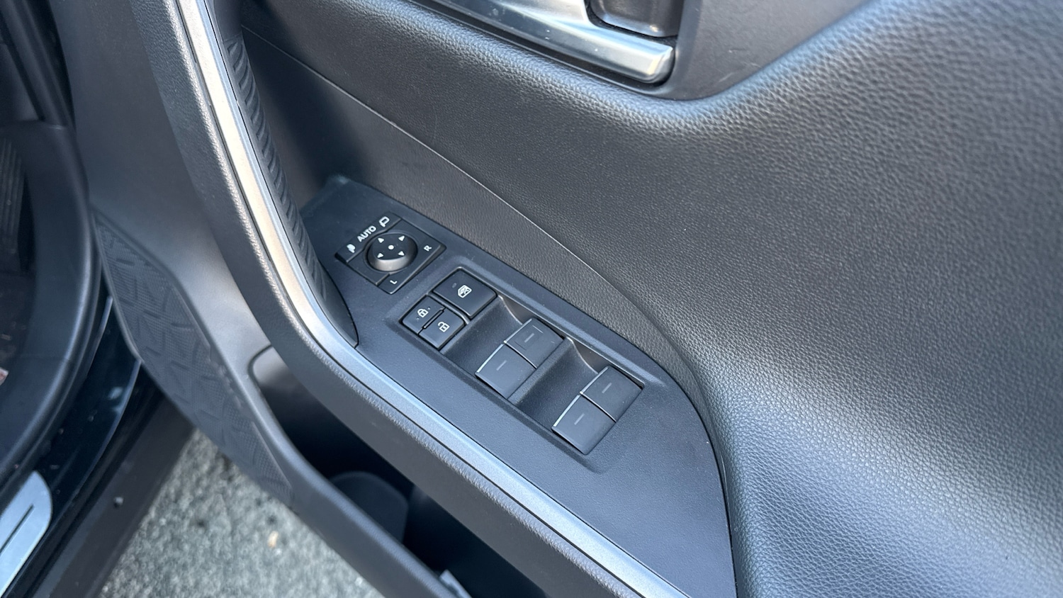 Used Toyota RAV4 2025 for sale - 77125006: Photo 20