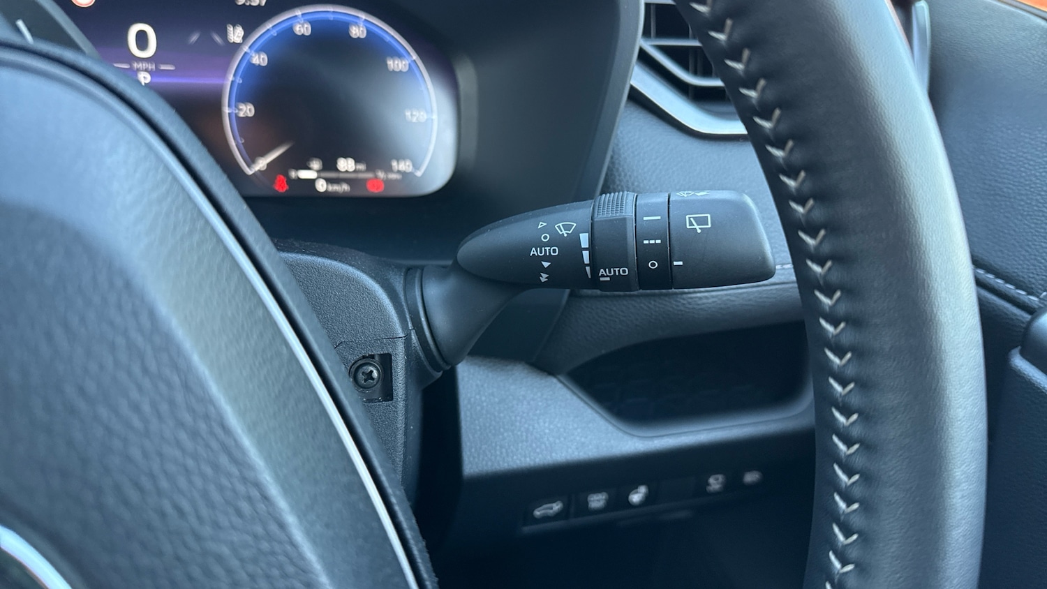 Used Toyota RAV4 2025 for sale - 77125006: Photo 32