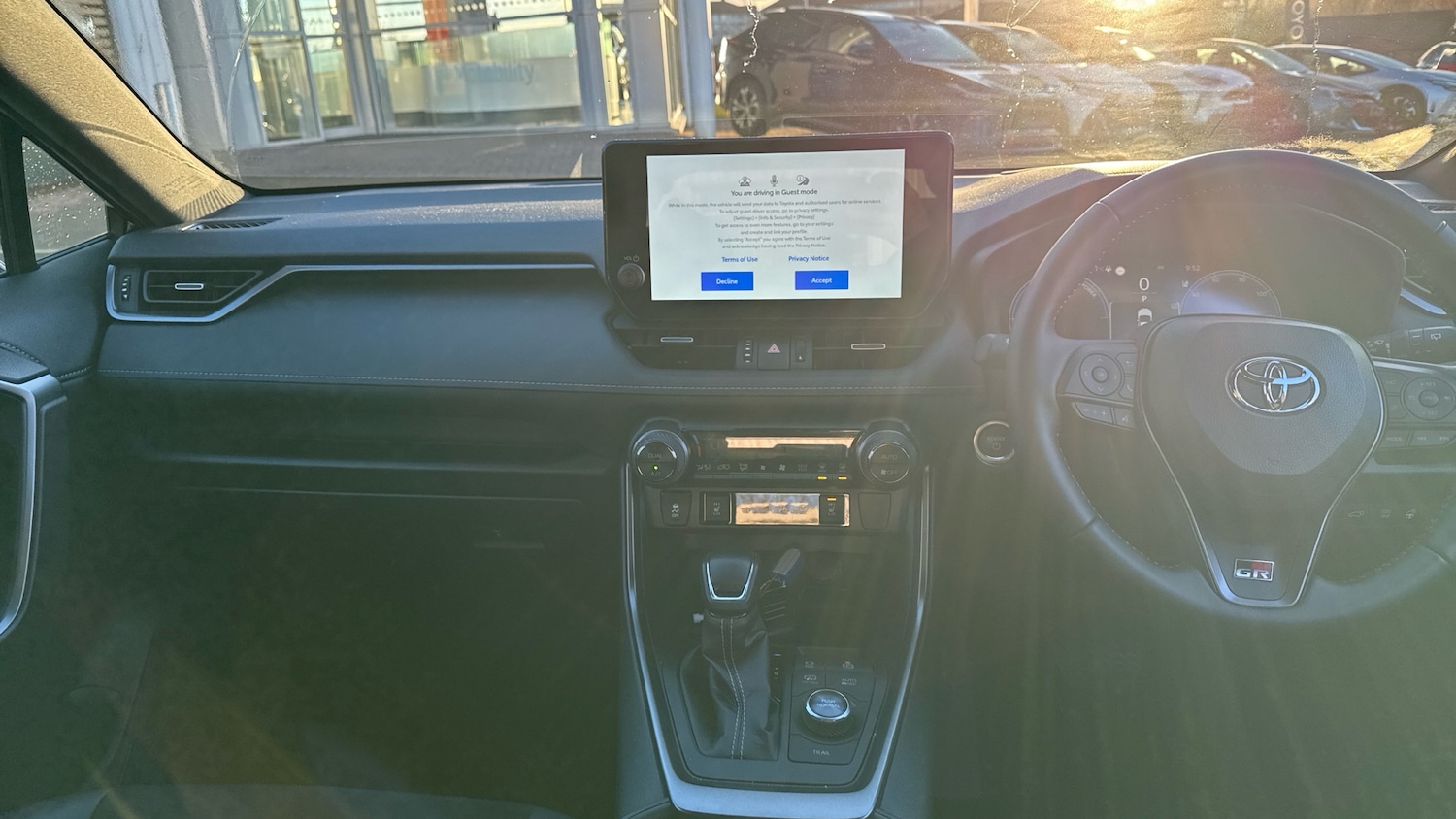 Used Toyota RAV4 2025 for sale - 77125006: Photo 5