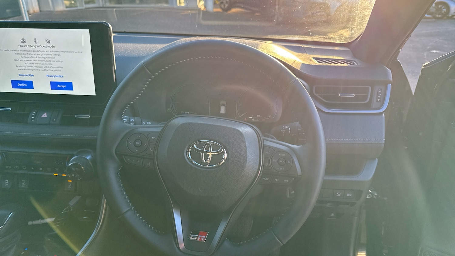 Used Toyota RAV4 2025 for sale - 77125006: Photo 8