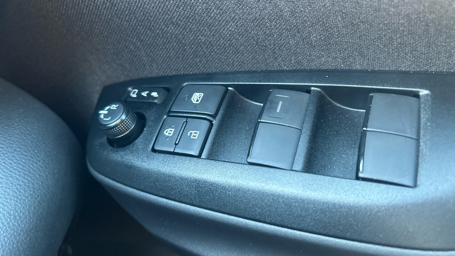 Used Toyota Yaris 2025 for sale - 76963215: Photo 37