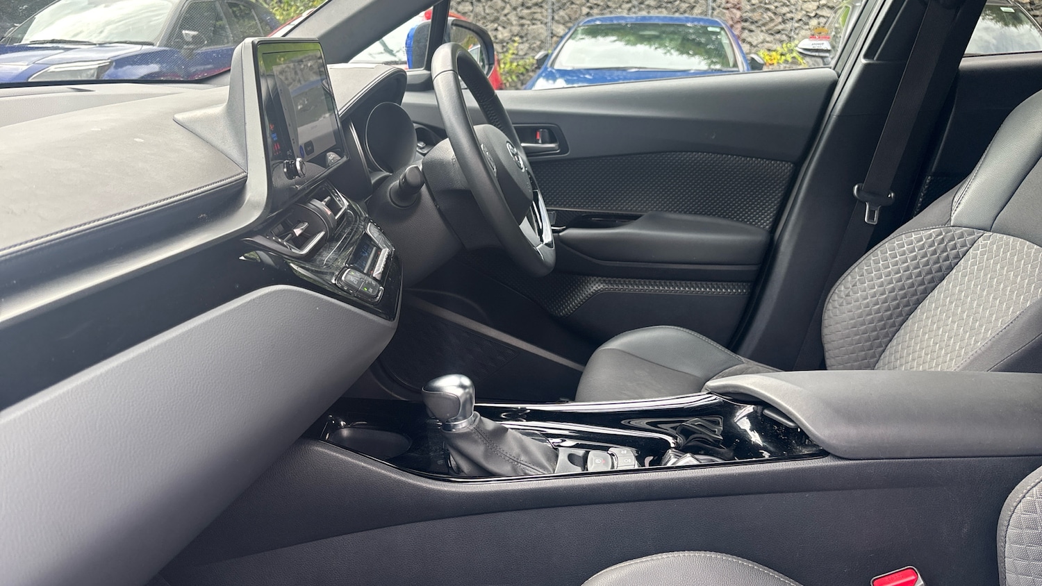 Used Toyota C-HR 2022 for sale - 76065962: Photo 10