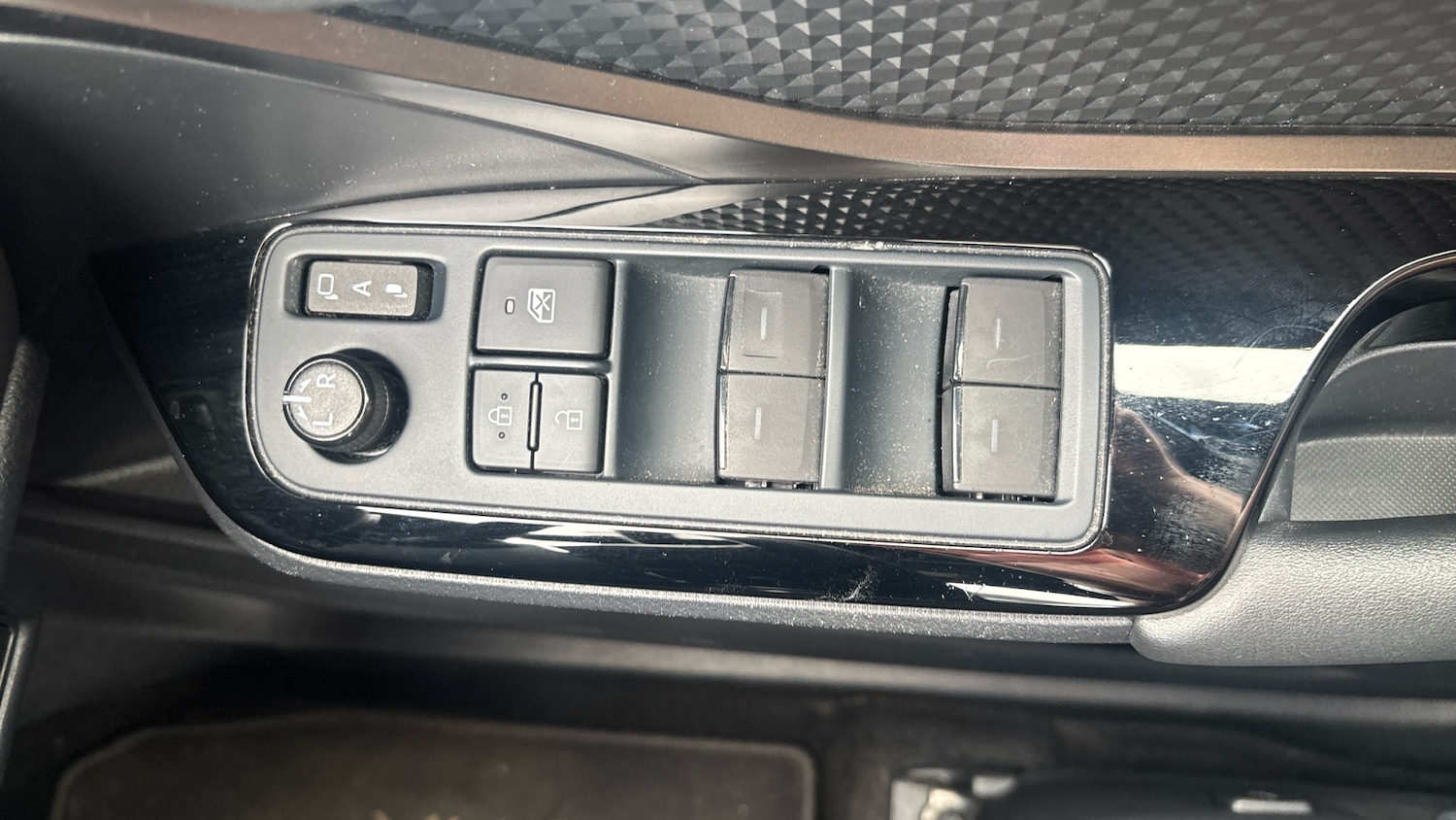 Used Toyota C-HR 2022 for sale - 76065962: Photo 37