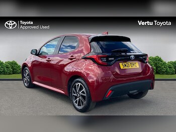 Used Toyota Yaris 2021 for sale - 78420741: Photo