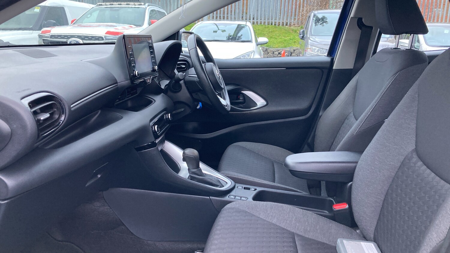 Used Toyota Yaris 2022 for sale - 77528535: Photo 10