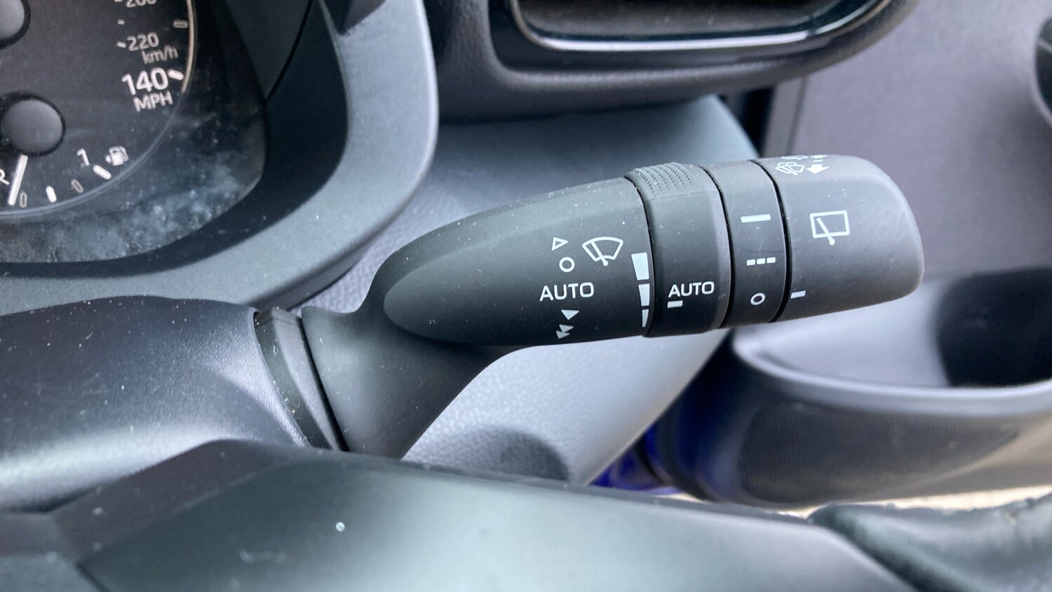 Used Toyota Yaris 2022 for sale - 77528535: Photo 31