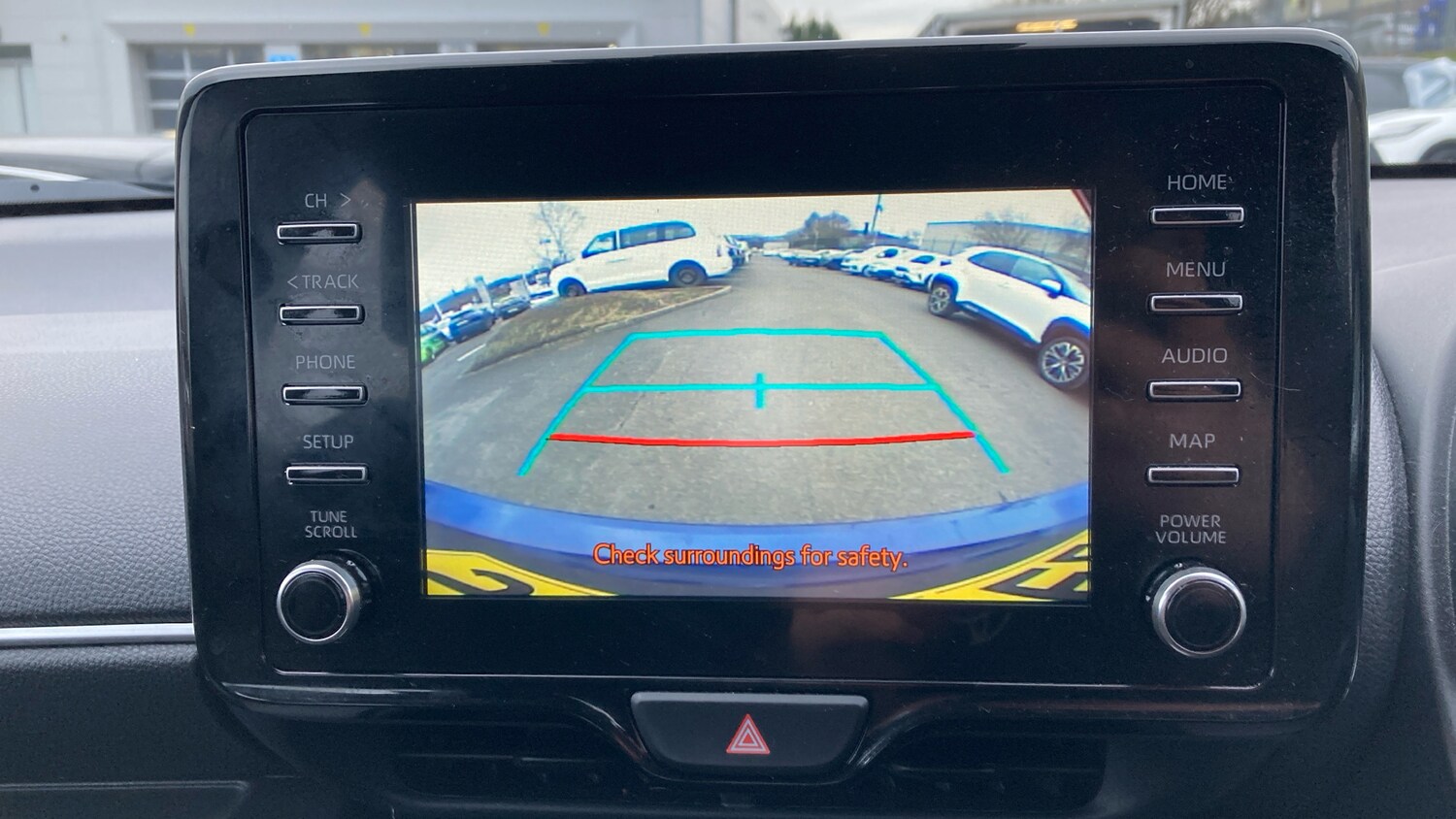 Used Toyota Yaris 2022 for sale - 77528535: Photo 39