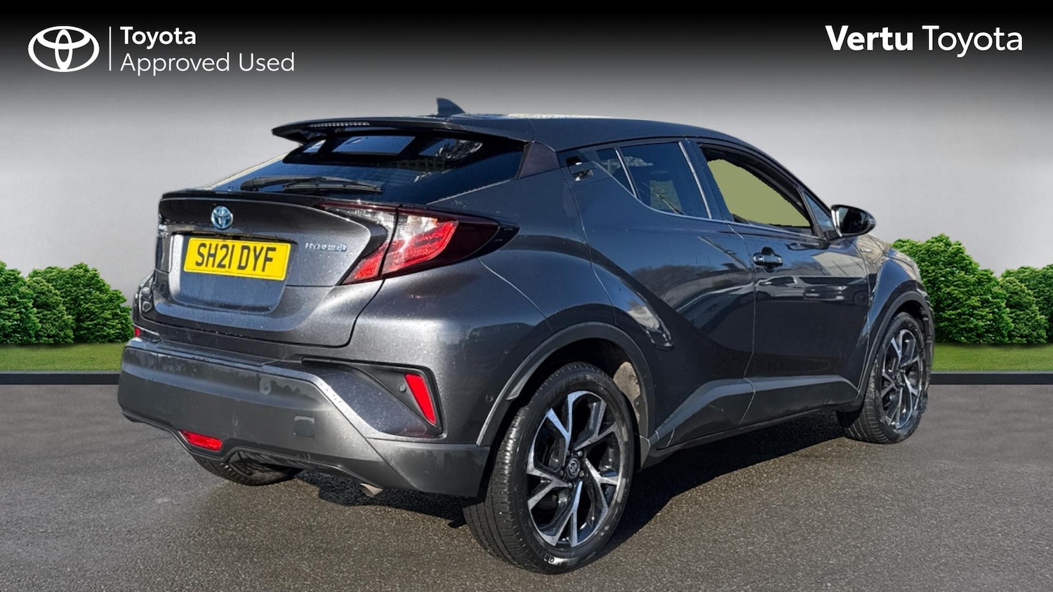 Used Toyota C-HR 2021 for sale - 78078055: Photo 2