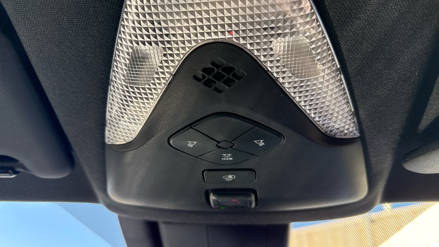 Used Toyota C-HR 2021 for sale - 78078055: Photo 38