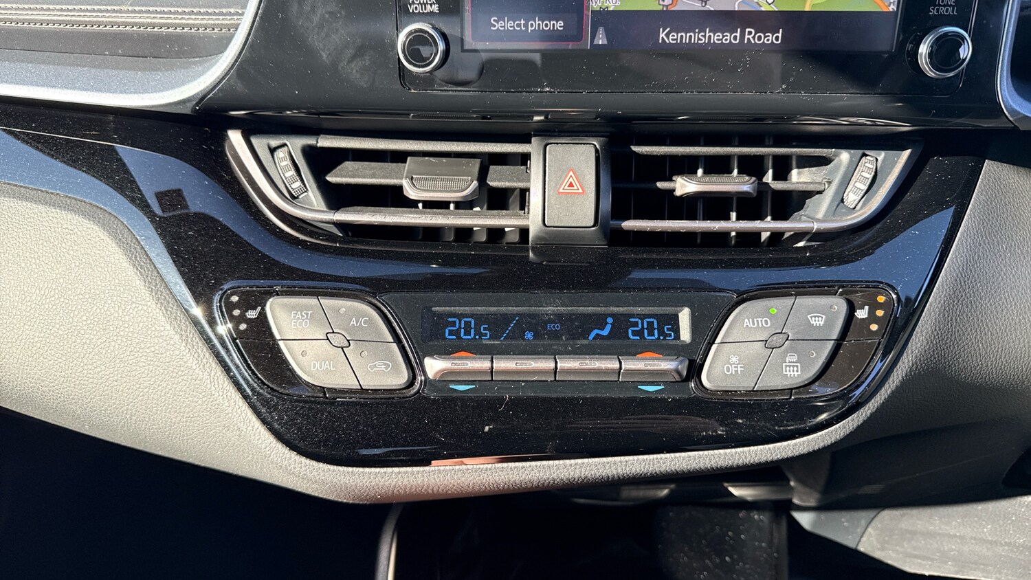 Used Toyota C-HR 2021 for sale - 78078055: Photo 40