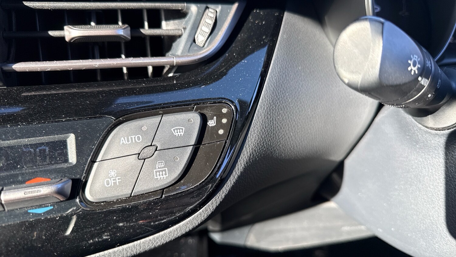 Used Toyota C-HR 2021 for sale - 78078055: Photo 41