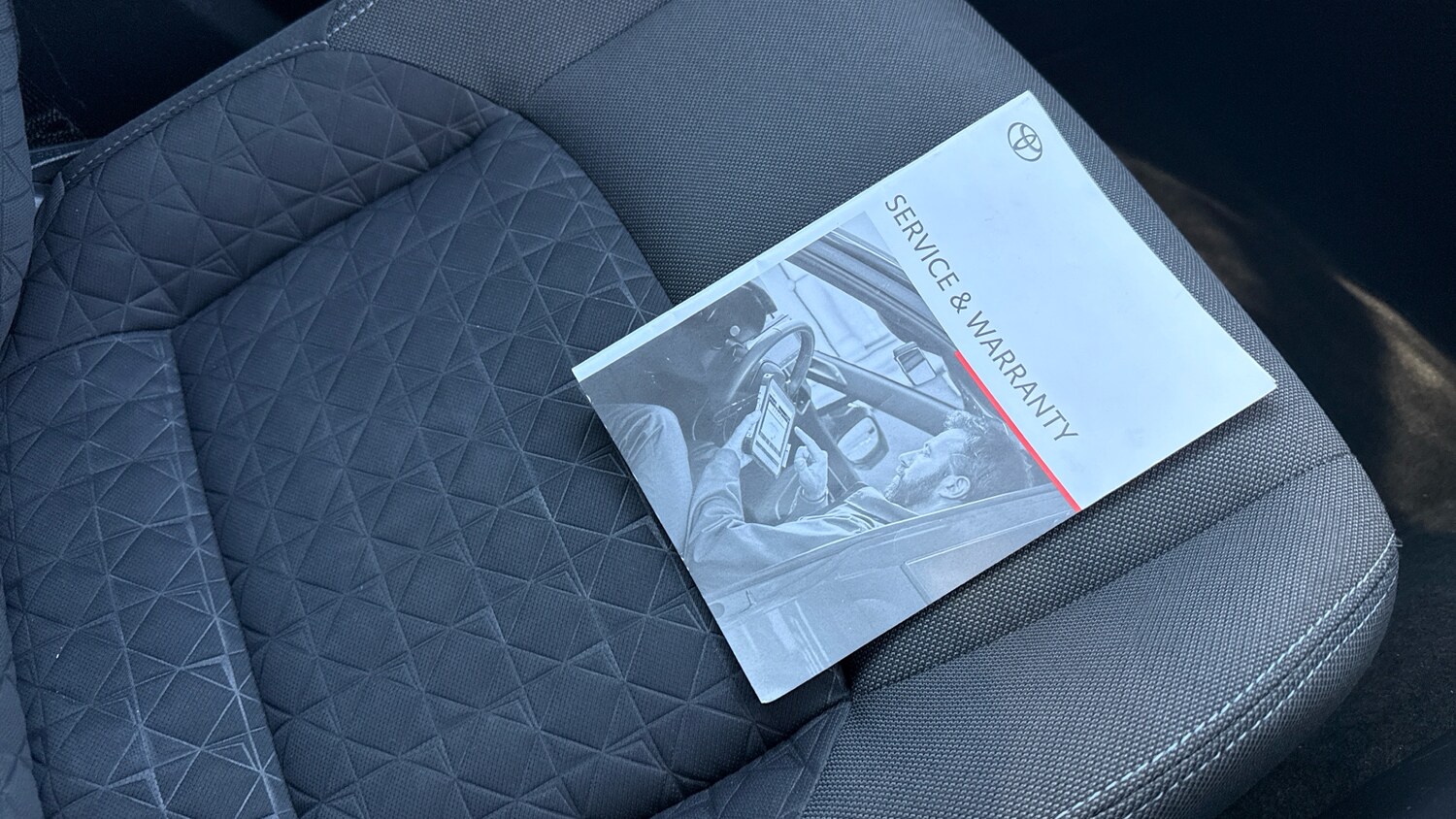 Used Toyota C-HR 2021 for sale - 78078055: Photo 42