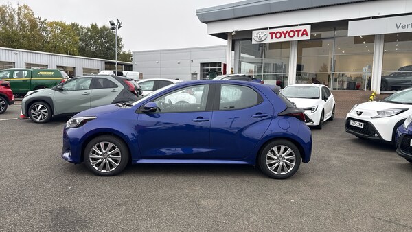 Used Toyota Yaris 2022 for sale - 76127925: Photo 17