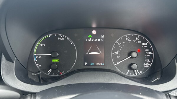 Used Toyota Yaris 2022 for sale - 76127925: Photo 23