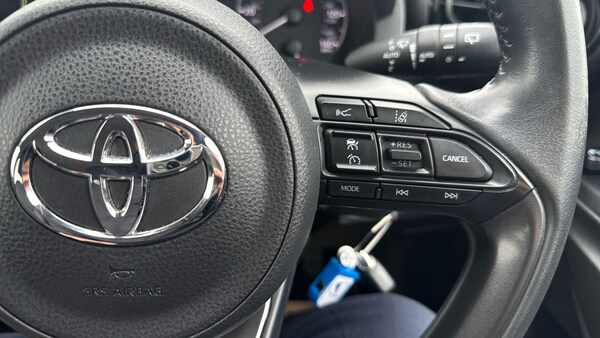 Used Toyota Yaris 2022 for sale - 76127925: Photo 28