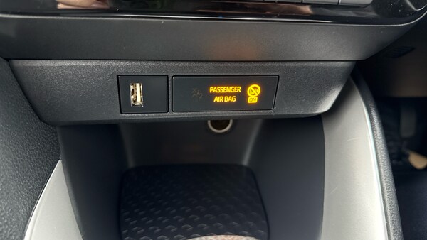 Used Toyota Yaris 2022 for sale - 76127925: Photo 43