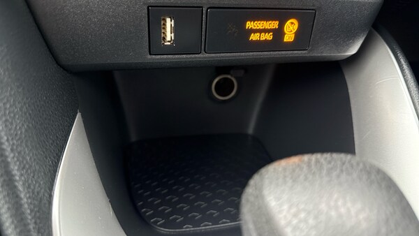 Used Toyota Yaris 2022 for sale - 76127925: Photo 44