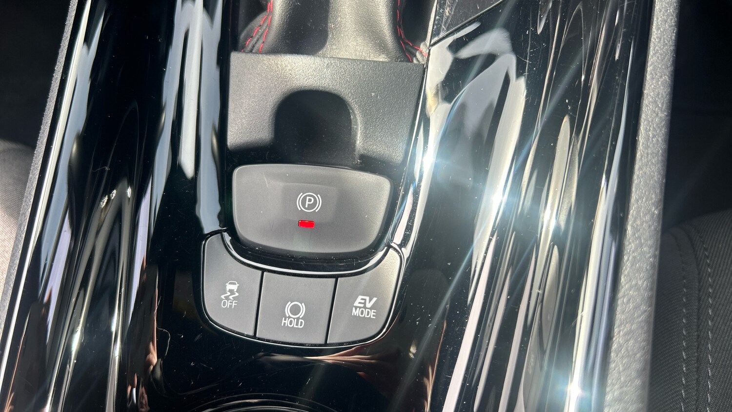 Used Toyota C-HR 2023 for sale - 78162379: Photo 44