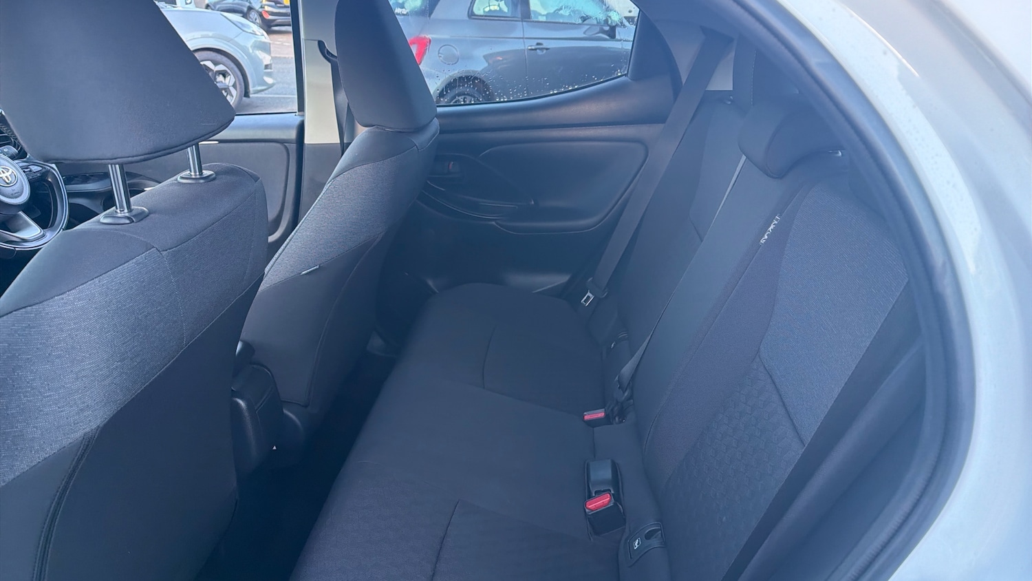 Used Toyota Yaris 2022 for sale - 77125024: Photo 13