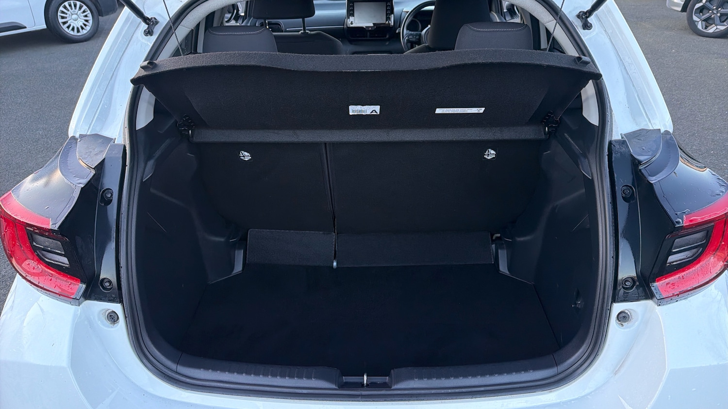 Used Toyota Yaris 2022 for sale - 77125024: Photo 14