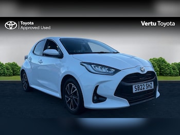 Used Toyota Yaris 2022 for sale - 77125024: Photo