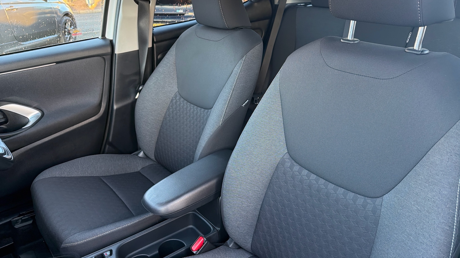 Used Toyota Yaris 2022 for sale - 77125024: Photo 21