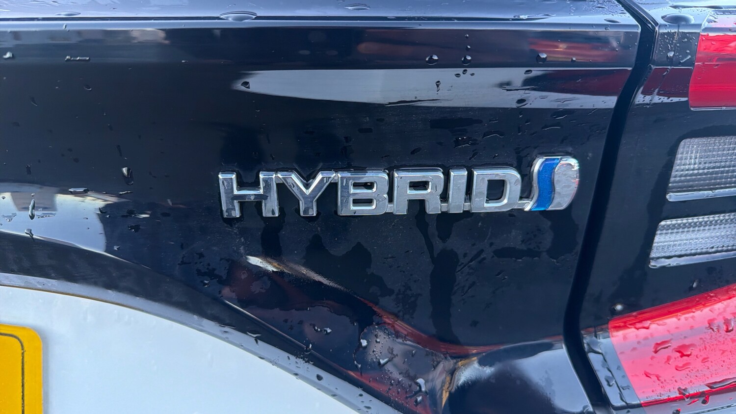 Used Toyota Yaris 2022 for sale - 77125024: Photo 31