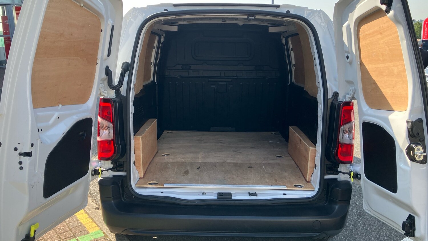 Vehicle 14