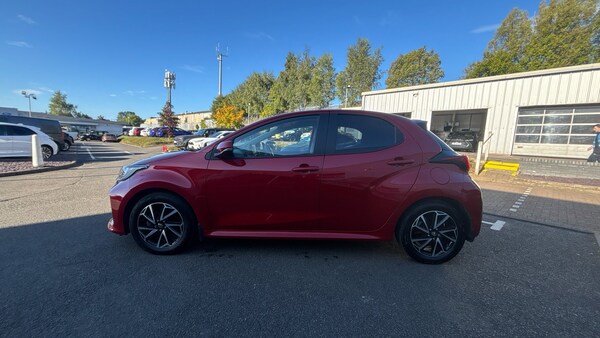 Used Toyota Yaris 2022 for sale - 76234632: Photo 17