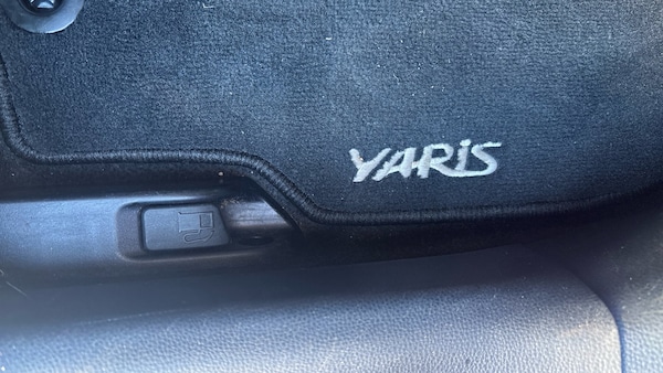 Used Toyota Yaris 2022 for sale - 76234632: Photo 24