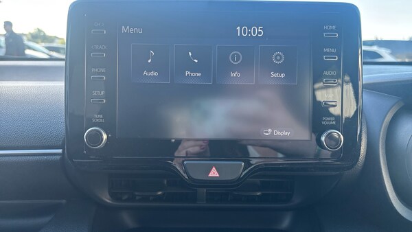 Used Toyota Yaris 2022 for sale - 76234632: Photo 30
